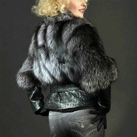 Шуба из чернобурки трансформер | Fur coat, Coat, Fashion