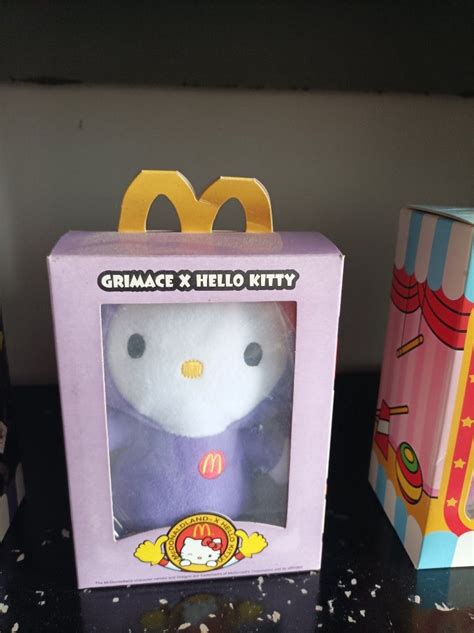 McDonald's hello kitty collection, Hobbies & Toys, Toys & Games on ...