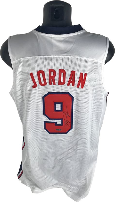 Lot Detail - Michael Jordan Signed Dream Team USA Jersey (Upper Deck)