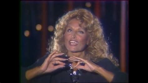 Dalida Mourir sur scène Music Video L acadèmie des 9 1983 YouTube