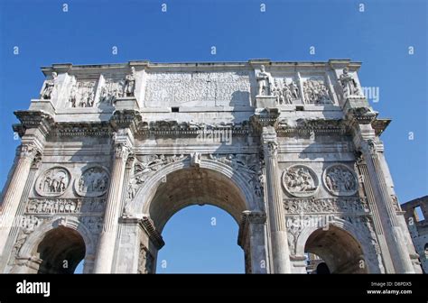 Arch Of Emperor Constantine In Rome Near Colosseum Stock Photo Alamy