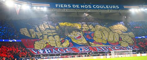 Psg Bayern Un Tifo One Piece Au Parc Des Princes Sport