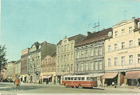 Pierzeja Zachodnia Pl Rynek Ostr W Wielkopolski Zdj Cia