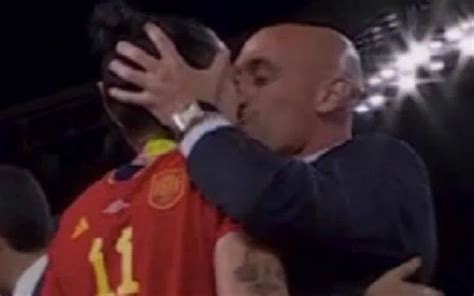 Spain star Jenni Hermoso reponds to World Cup kiss controversy ...