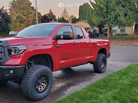 2020 Toyota Tundra With 18x9 1 Fuel Covert And 35125r18 Toyo Tires