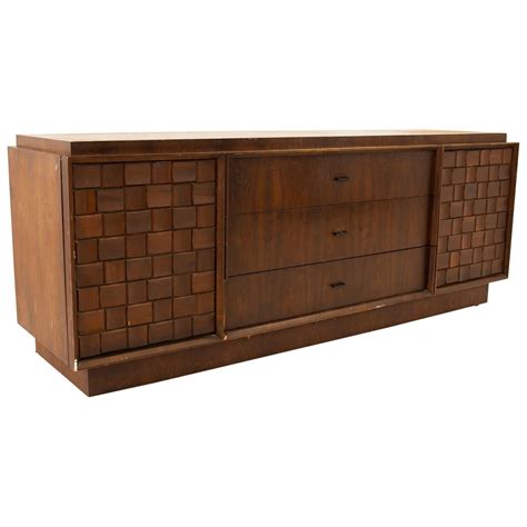 Paul Evans Style Lane Brutalist Mid Century Walnut 9 Drawer Lowboy Dresser At 1stdibs