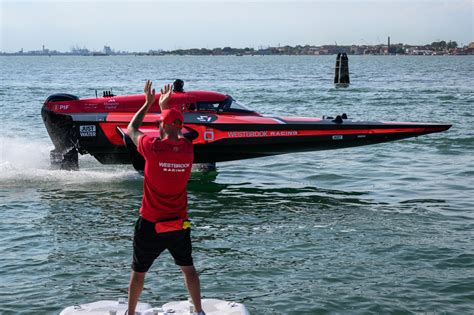 Hydrofoil Race Boats