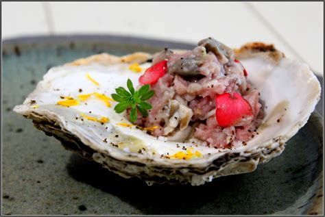 Tartare de veau aux huîtres Une cuillerée pour papa