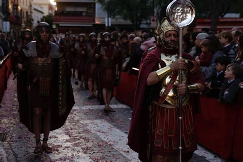 Las Im Genes De La Hermandad Del Santo Entierro De La Semana Santa De