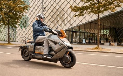 BMW CE 04 Electric Scooter US Price Revealed