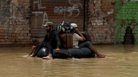 How To Help Pakistanis Affected By The Floods Culture Images