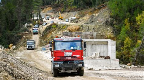 Kryeministri Edi Rama Vlorë në kantierin e rrugës Orikum Dukat ku