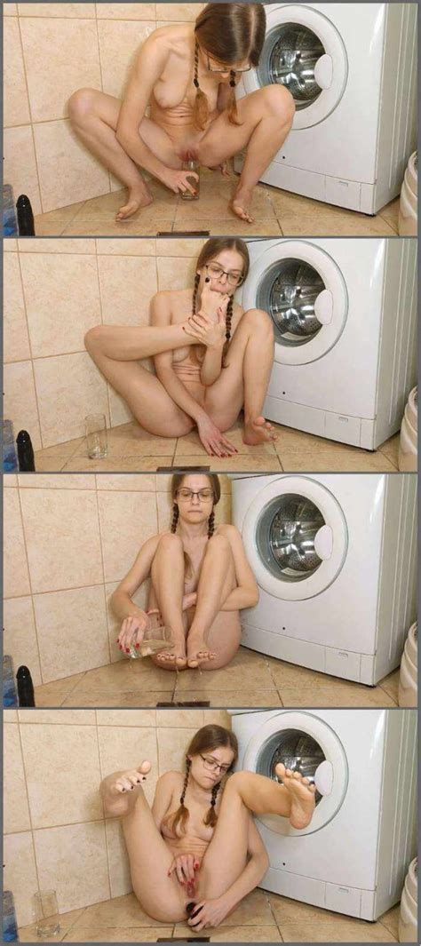 Lily Slutty Piss On Feet And Anal Play Let It Pee