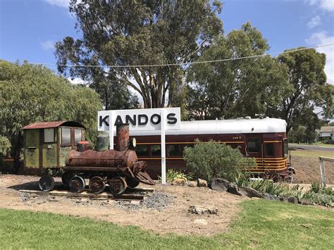 19100 Two Of A Kind Kandos Railway Station Dianne Carroll Flickr