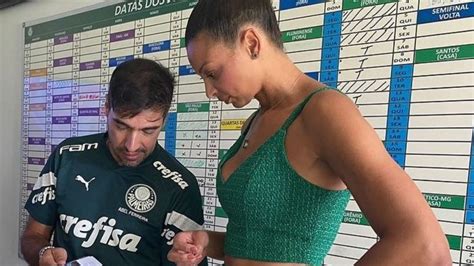 Abel Ferreira Do Palmeiras Lamenta Morte De Walewska Muito Triste