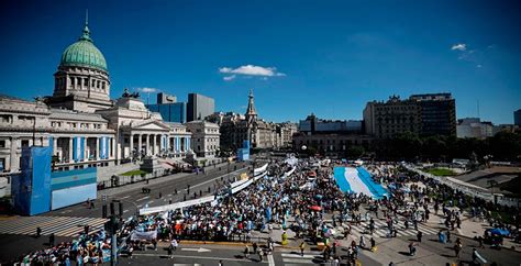 Milei Asume La Presidencia De Argentina Y Prepara Un Tratamiento De