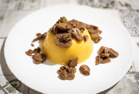 Tortino Di Polenta Con Funghi E Scamorza Le Ricette Della Sabry