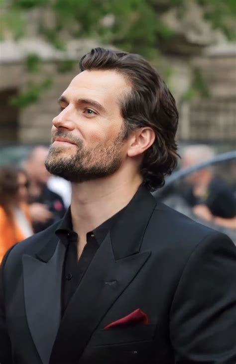 Henry 🖤😘 Henry Cavill Hair And Beard Styles Henry Cavill Beard