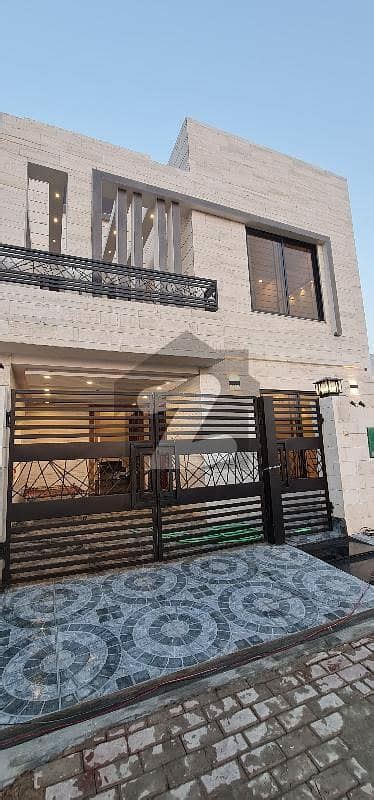 Marla Facing Park Luxurious Brand New House For Sale Bahria Town