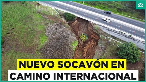 Socavón en camino internacional en Concón Alerta por peligro en ruta