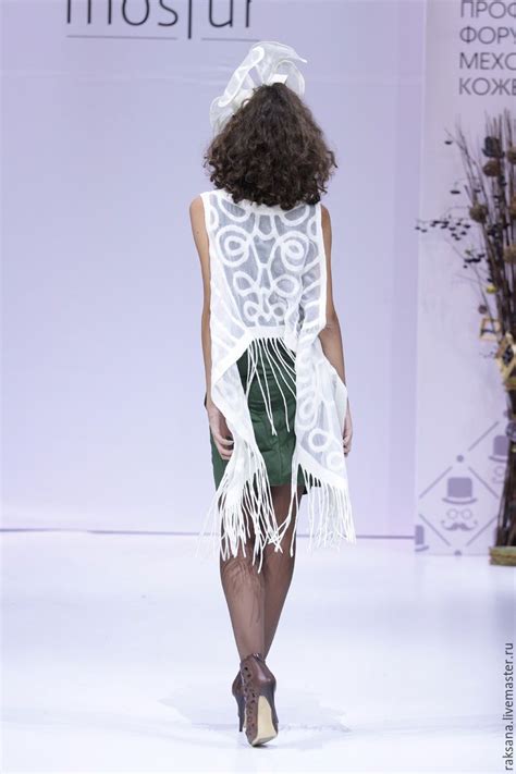 'Ромашка' шляпка и накидка валяная | Валяние, Модные стили, Платья