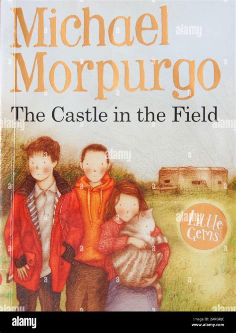 Michael morpurgo books hi-res stock photography and images - Alamy