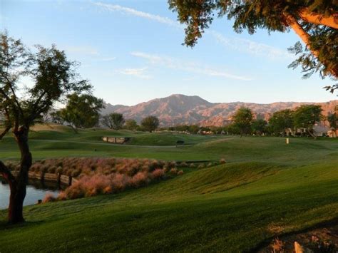 Golf Course Condo - PGA West - La Quinta, CA Has Washer and Mountain ...