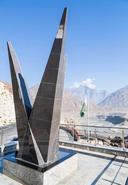 Premium Photo Monument At Junction Point Of Three Mountain Ranges