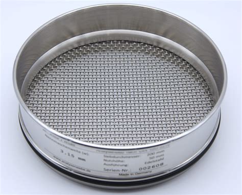 Iso Top Img Blau Metall Laboratory Sieves