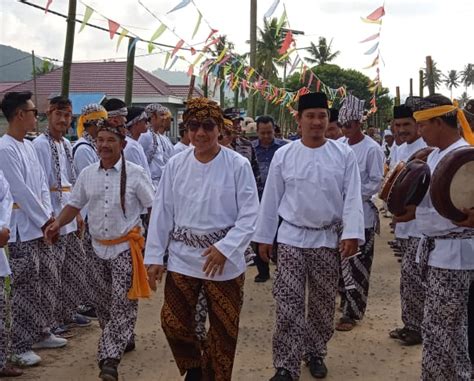 Bupati Ardiansyah Tutup Festival Sekerat Nusanrana 2023 Liputankutim Id