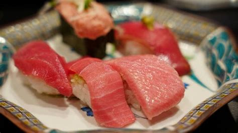 Sushi By Mistake Osaka Maimon Sushi Kuromon Nippombashi Traveller