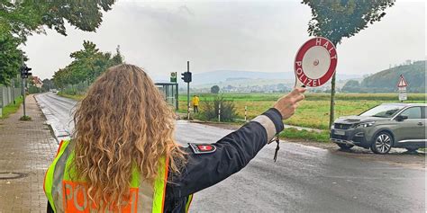 Verst Rkte Kontrollen Der Alfelder Polizei Fahrerinnen Und Fahrer