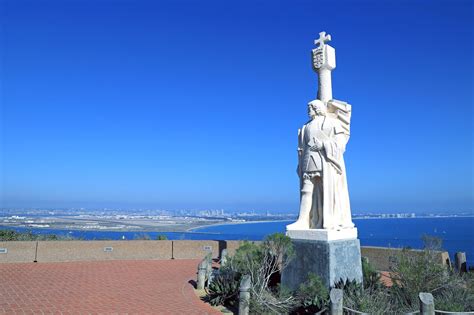 Cabrillo National Monument Explore Lighthouses And Tide Pools And