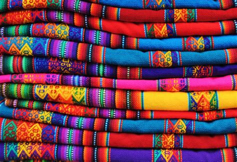 How Peruvian Textile Art Influenced the Fashion Industry - Brasa ...