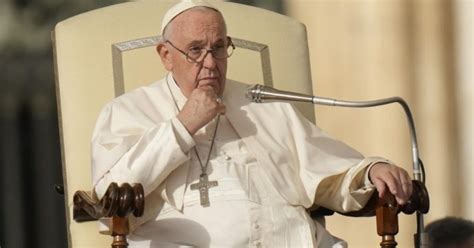 Papa Francesco La guerra è una pazzia e una sconfitta Ore12