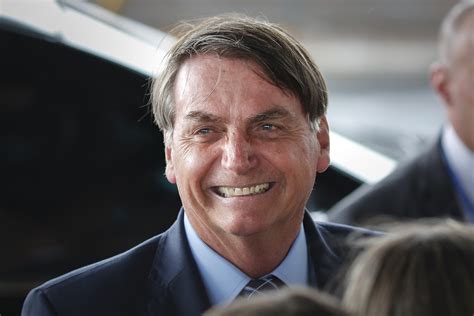 Bolsonaro Diz Que Pode Escolher Ministro Da Educa O Nesta