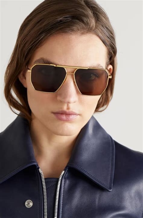 Throw Some Shade These Are The Coolest Sunglasses To Wear Now The