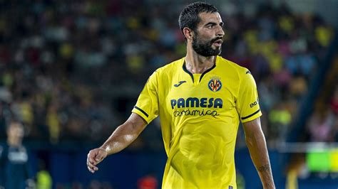 The unstoppable Raúl Albiol Web Oficial del Villarreal CF