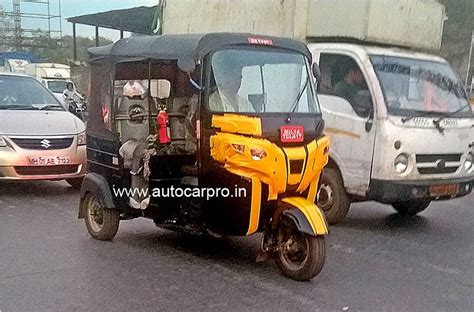 Bajaj Re Electric Auto Rickshaw Showcased At Move Atelier Yuwa