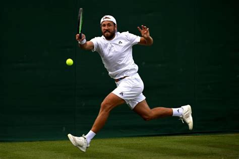 Pouille Qualifi Pour Le E Tour Wimbledon La Suite De L Abandon De