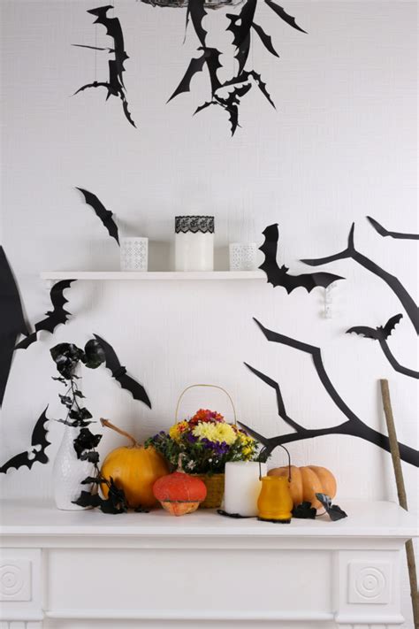 11 Cozy Halloween Fireplace Decor Ideas That Look Impressive - The Cozy ...