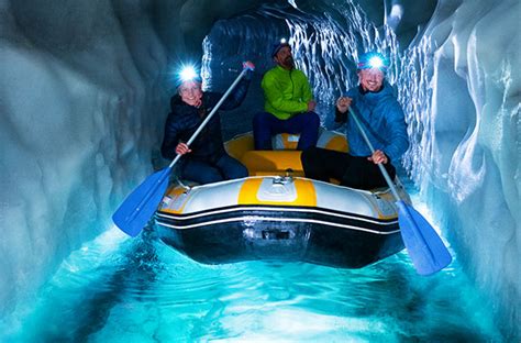 Erlebnistour Natureispalast Hintertuxer Gletscher Action Abenteuer