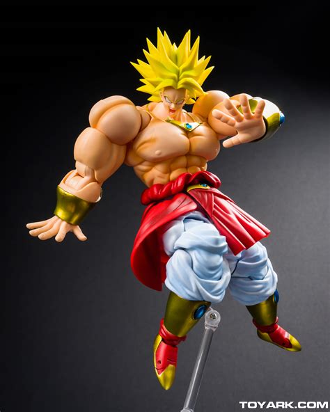 The Toyarks Sh Figuarts Super Saiyan Broly Photo Shoot Toy