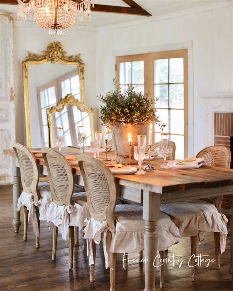 37 Charming French Country Dining Rooms