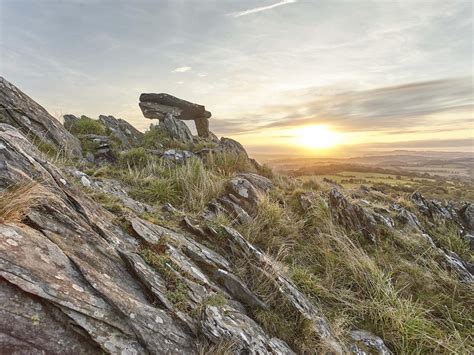 Los Montes De Arr E Tourisme Bretagne