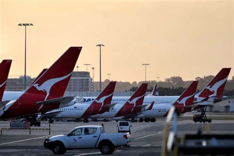 Qantas Slashes Overseas Domestic Flights Capacity The Standard