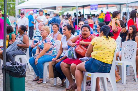 RUANDA Unidade Educativa Móvel leva Atividades às crianças do bairro