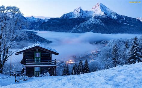 Tapety zdjęcia Góra Watzmann Alpy Berchtesgadeńskie Dom Bawaria