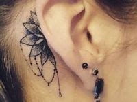 7 idées de Tatouage derrière l oreille tatouage derrière l oreille