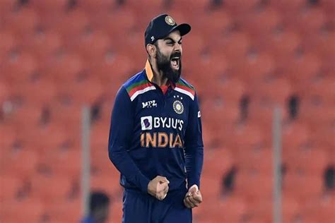 Virat Kohli ने किया T20 कप्तानी छोड़ने का ऐलान ठीक अगले दिन Bcci ने